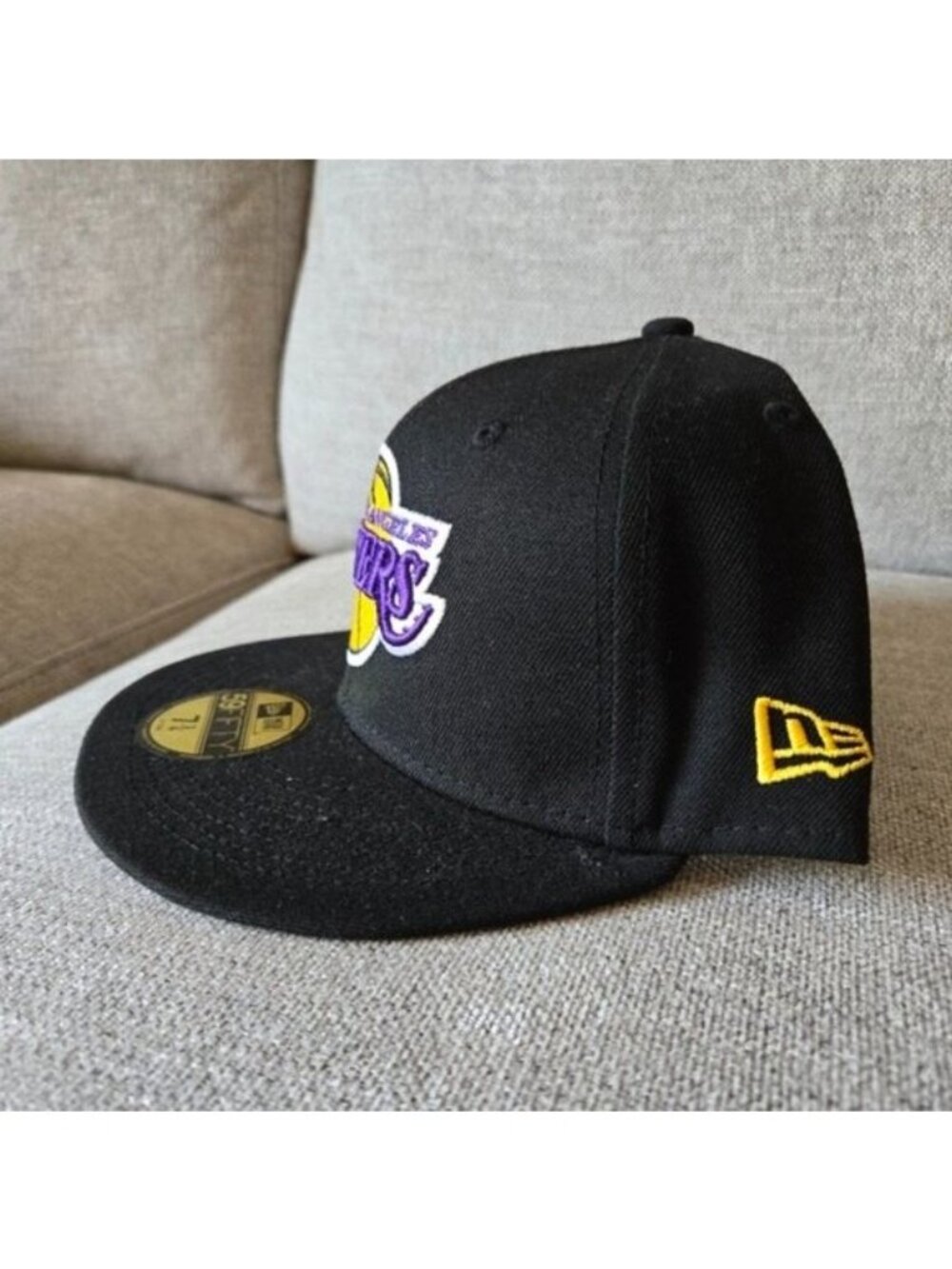 New Era 59Fifty Los Angeles Lakers Black OTC Cap 7 3/4 Classic 062026 - Picture 4 of 8